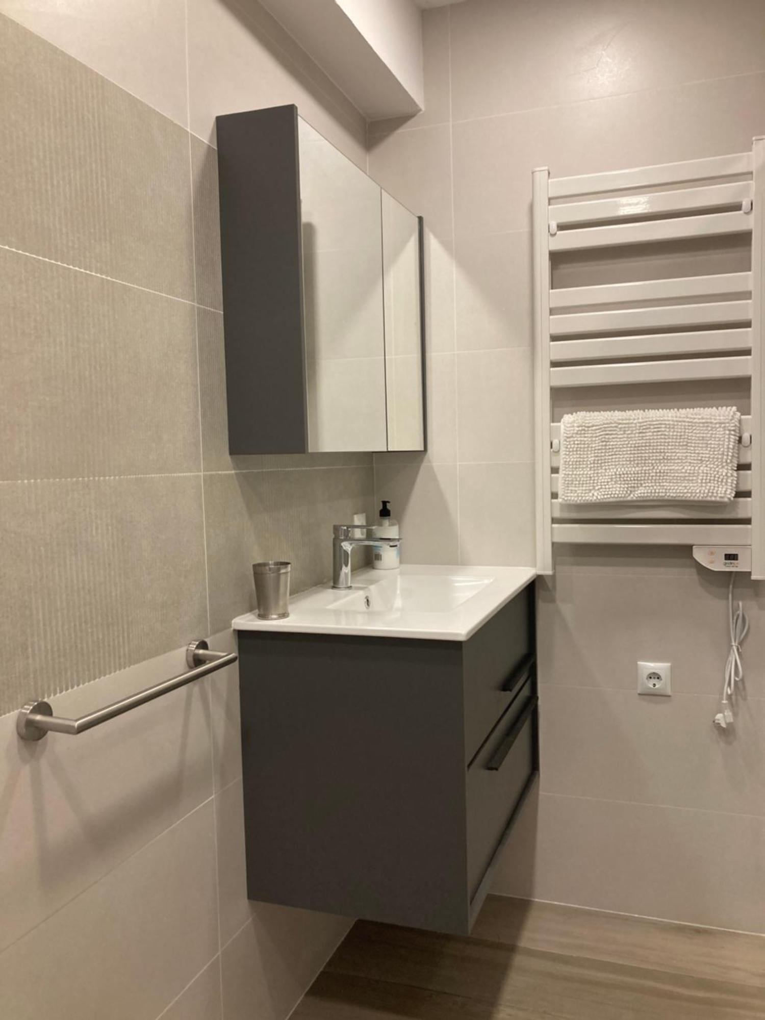 Apartment Precioso Con Piscina. Pals